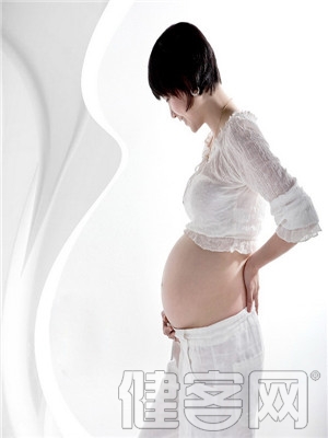 胎宝宝在肚子里的心情好不好呢？